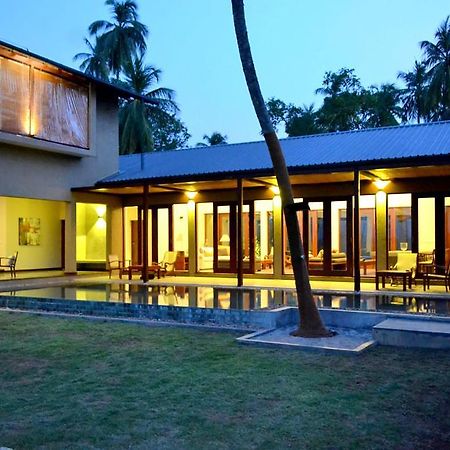 Kethaka Aga Hotel Tissamaharama Bagian luar foto